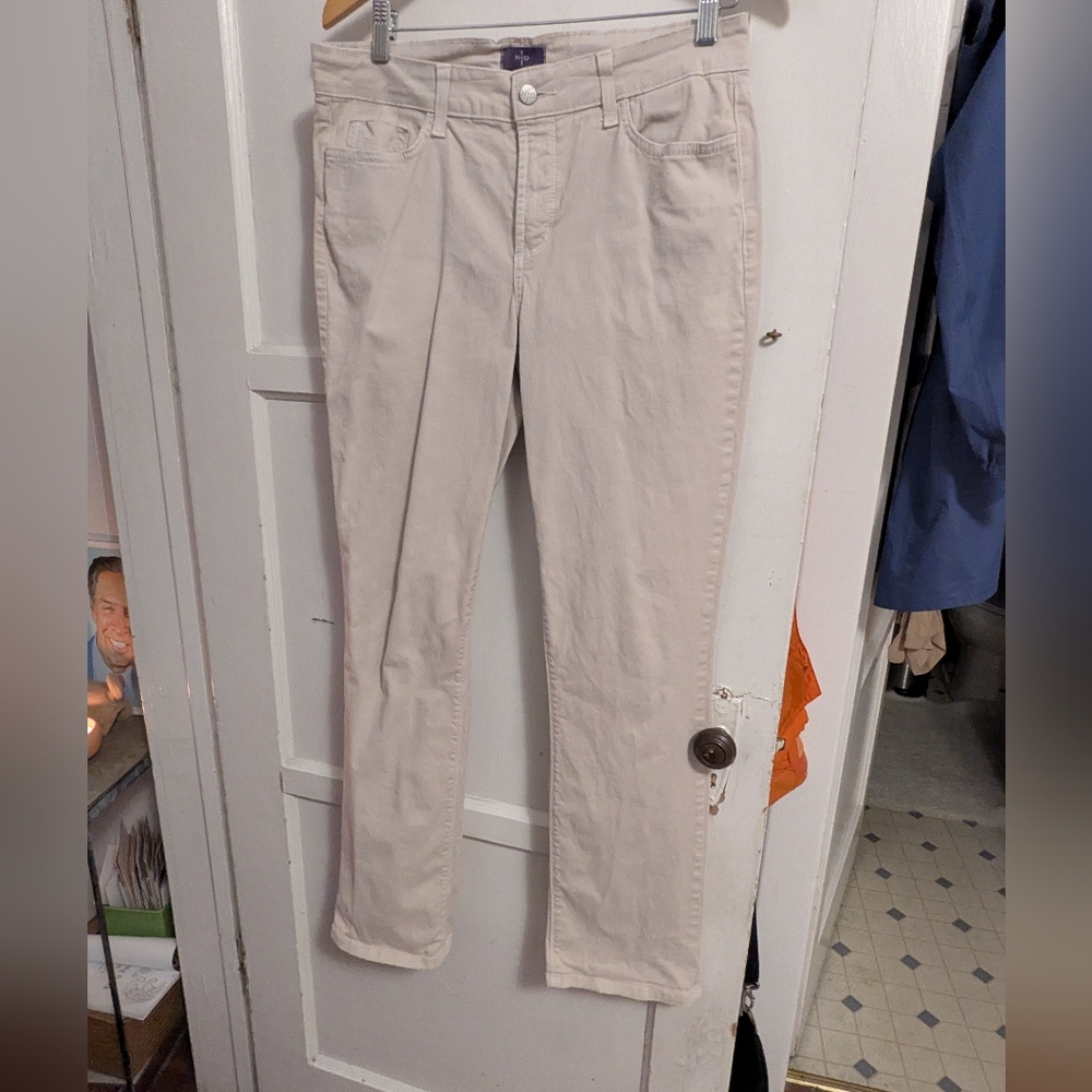 NYDJ Straight Ankle Jeans, size 10 - Picture 3 of 6